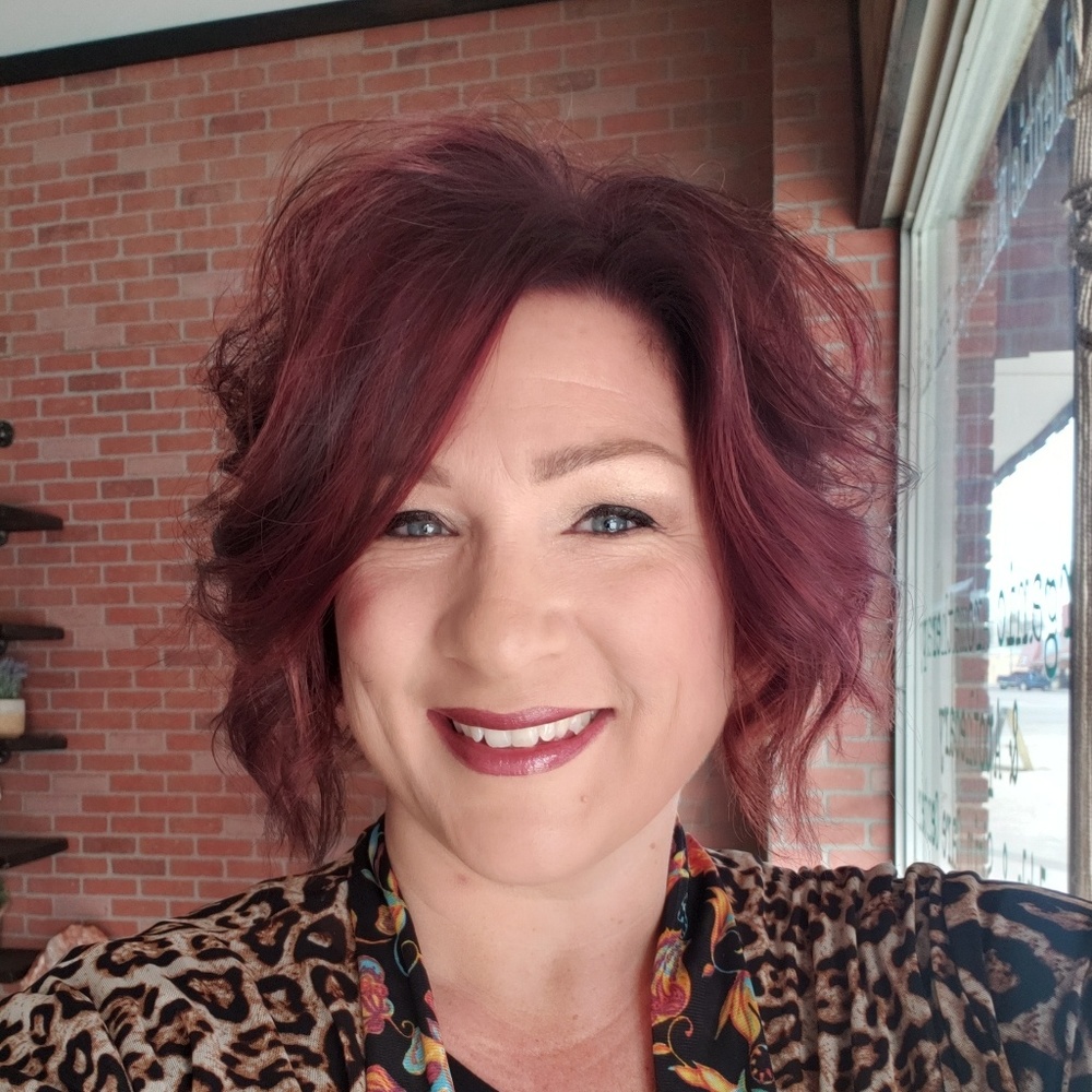 Meet your Posher, Brandi